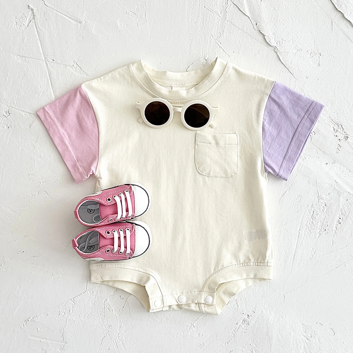Newborn Summer Baby Round Neck Romper Cotton Short Sleeved Triangle Bodysuit Casual Jumpsuit Kid Clothing Boy Girl Infant 0-18M
Newborn Summer Baby Round Neck Romper Cotton Short Sleeved Triangle Bodysuit Casual Jumpsuit Kid Clothing Boy Girl Infant 0-18M