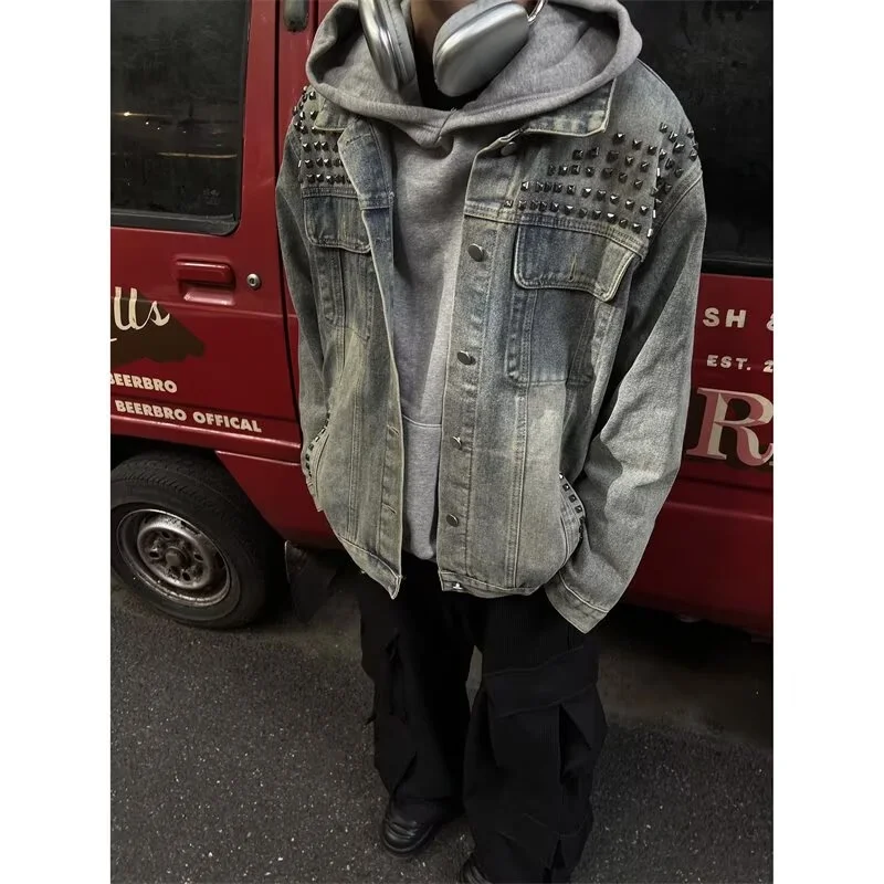 Мужская джинсовая куртка свободного кроя, тонкая верхняя одежда, осенняя модная повседневная рубашка с длинным рукавом в американском стиле, утягивающий кардиган-пальто
Мужская джинсовая куртка свободного кроя, тонкая верхняя одежда, осенняя модная повседневная рубашка с длинным рукавом в американском стиле, утягивающий кардиган-пальто