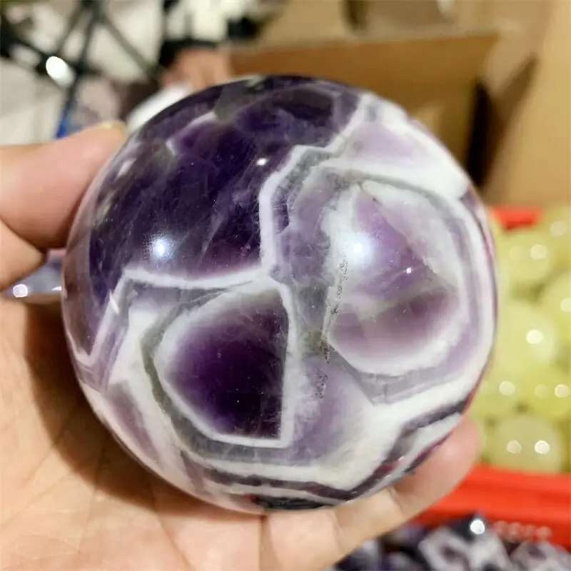 Natural Dream Amethyst Sphere Carving Healing Crystal Beautiful Home Desk Ornament Meditation Decoration Gift 1PCS
Natural Dream Amethyst Sphere Carving Healing Crystal Beautiful Home Desk Ornament Meditation Decoration Gift 1PCS