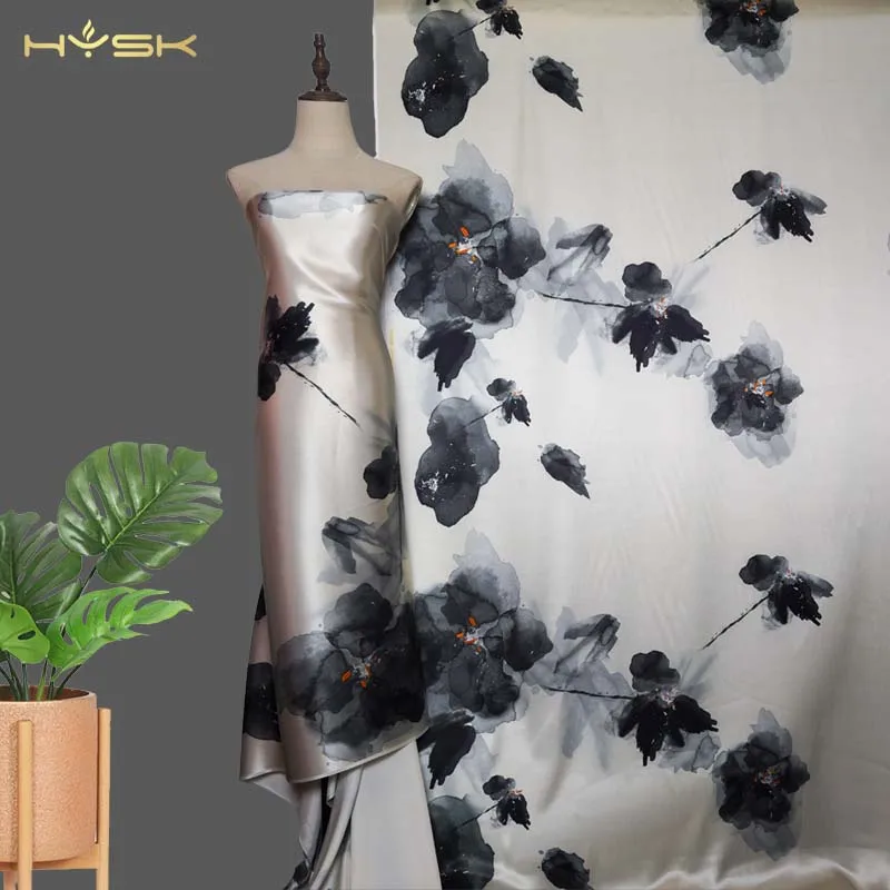 HYSK 100% silk satin fabrics natural High Quality Fashion Flower Pattern Dress Fabric for Clothing DIY Sewing Materials E3212
HYSK 100% silk satin fabrics natural High Quality Fashion Flower Pattern Dress Fabric for Clothing DIY Sewing Materials E3212