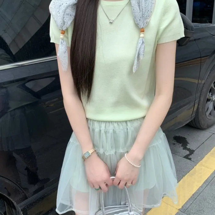 Summer 2026 Gentle Knitted Green Top with Mesh Skirt Set And Silk Scarf Elegant Short Sleeve Women's Fashion Ensemble
Summer 2026 Gentle Knitted Green Top with Mesh Skirt Set And Silk Scarf Elegant Short Sleeve Women's Fashion Ensemble