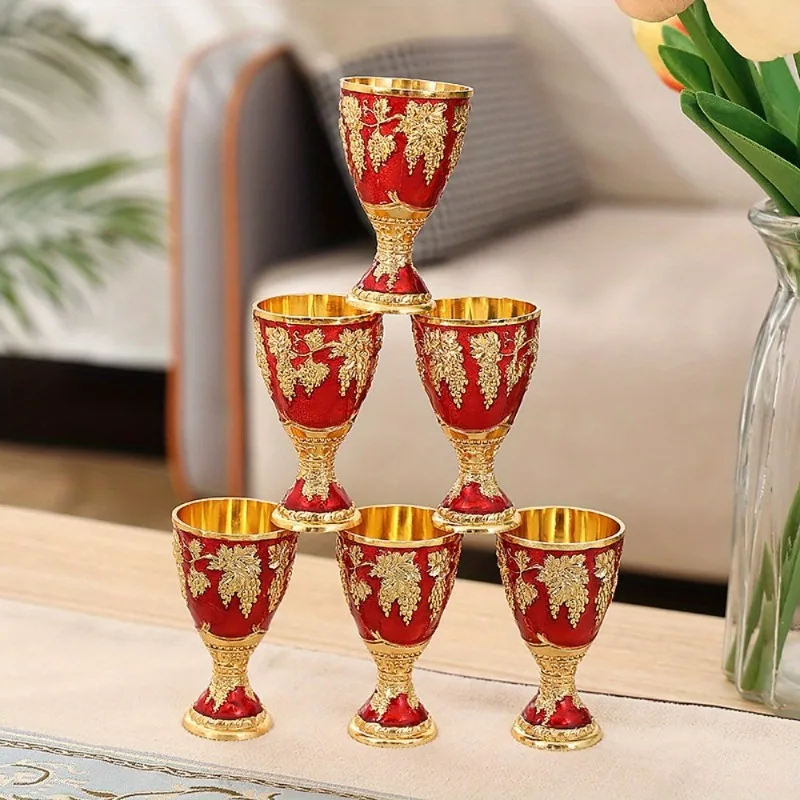 1Pcs Vintage Metal Embossed Wine Cup Creative Wine Cup Home Decor Wine Glass for Party
1Pcs Vintage Metal Embossed Wine Cup Creative Wine Cup Home Decor Wine Glass for Party