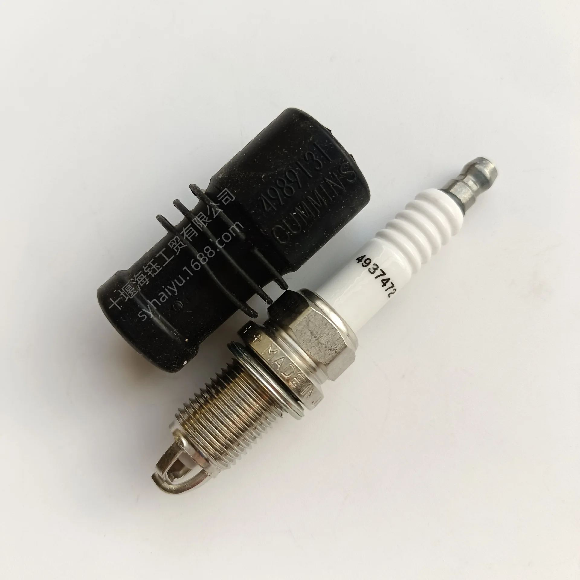 Suitable for construction machinery diesel engine accessories platinum spark plug fire nozzle 5473010 4937472
Suitable for construction machinery diesel engine accessories platinum spark plug fire nozzle 5473010 4937472