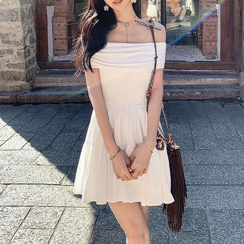 Sexy A-LINE Dress Women New Fashion Summer Sleeveless Strapless Mini Dress Bodycon Folds Streetwear Elegant Club Party Dresses
Sexy A-LINE Dress Women New Fashion Summer Sleeveless Strapless Mini Dress Bodycon Folds Streetwear Elegant Club Party Dresses