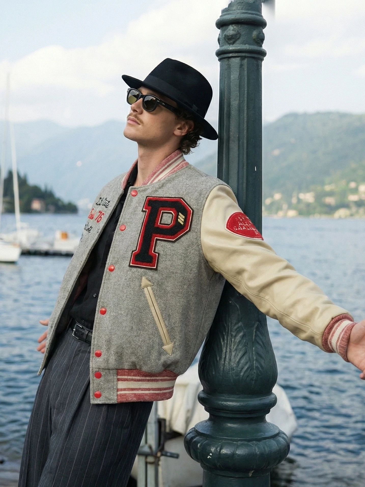 Современная ретро-куртка-бомбер из плотной шерсти, свободного кроя, нейтрального цвета, высокого качества, в стиле блогер, верхняя одежда из полиэфирного волокна, пальто с длинными рукавами
Современная ретро-куртка-бомбер из плотной шерсти, свободного кроя, нейтрального цвета, высокого качества, в стиле блогер, верхняя одежда из полиэфирного волокна, пальто с длинными рукавами