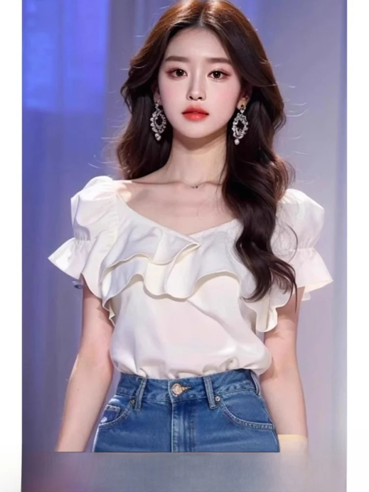 White Ruffle oulder Chiffon irt Women's Summer 2025 New Faion Top Elegance ort Sve Blouse Korean Sle Loose Fit
White Ruffle oulder Chiffon irt Women's Summer 2025 New Faion Top Elegance ort Sve Blouse Korean Sle Loose Fit