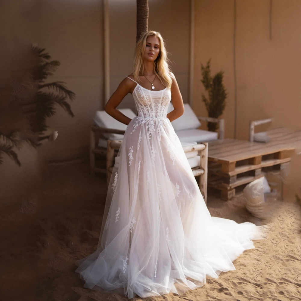 Boho Strapless Lace Wedding Dresses For Woman Bride Spaghetti Straps Zipper Applique Robe De Mariée Personalized Customized
Boho Strapless Lace Wedding Dresses For Woman Bride Spaghetti Straps Zipper Applique Robe De Mariée Personalized Customized