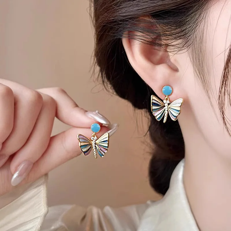 2pcs fairy style diamond studded colorful butterfly earrings with a niche temperament, high-end and luxurious earrings for women, Silver Zircon Necklace, Minimalist Clavicle Chain, Elegant Women Jewelry, Fashion Party Necklaces
2pcs fairy style diamond studded colorful butterfly earrings with a niche temperament, high-end and luxurious earrings for women, Silver Zircon Necklace, Minimalist Clavicle Chain, Elegant Women Jewelry, Fashion Party Necklaces