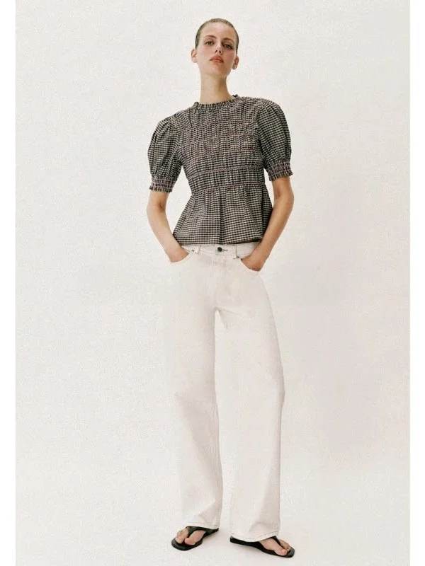 Summer Women's round Neck Bubble Sleeve Embroidered Color Block Shirt Casual Slim Fit Polyester Fiber Bubble Sleeve Shirt
Summer Women's round Neck Bubble Sleeve Embroidered Color Block Shirt Casual Slim Fit Polyester Fiber Bubble Sleeve Shirt