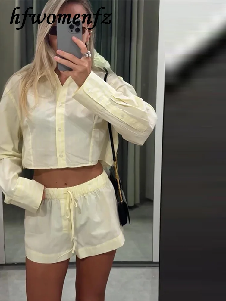 Casual Striped Women's Shorts Suit Full Sleeve Turn-down Collar Single Breasted Shirt Short Set 2026 Summer Chic Female Outfits
Casual Striped Women's Shorts Suit Full Sleeve Turn-down Collar Single Breasted Shirt Short Set 2026 Summer Chic Female Outfits