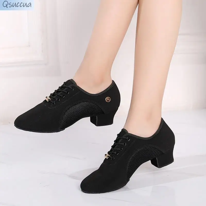 Women's Latin Dance Shoes Lacing Up Practice Closed Toe Modern Salsa Dance Dance Shoes Black High Heel Mesh Dance Training Shoes
Women's Latin Dance Shoes Lacing Up Practice Closed Toe Modern Salsa Dance Dance Shoes Black High Heel Mesh Dance Training Shoes