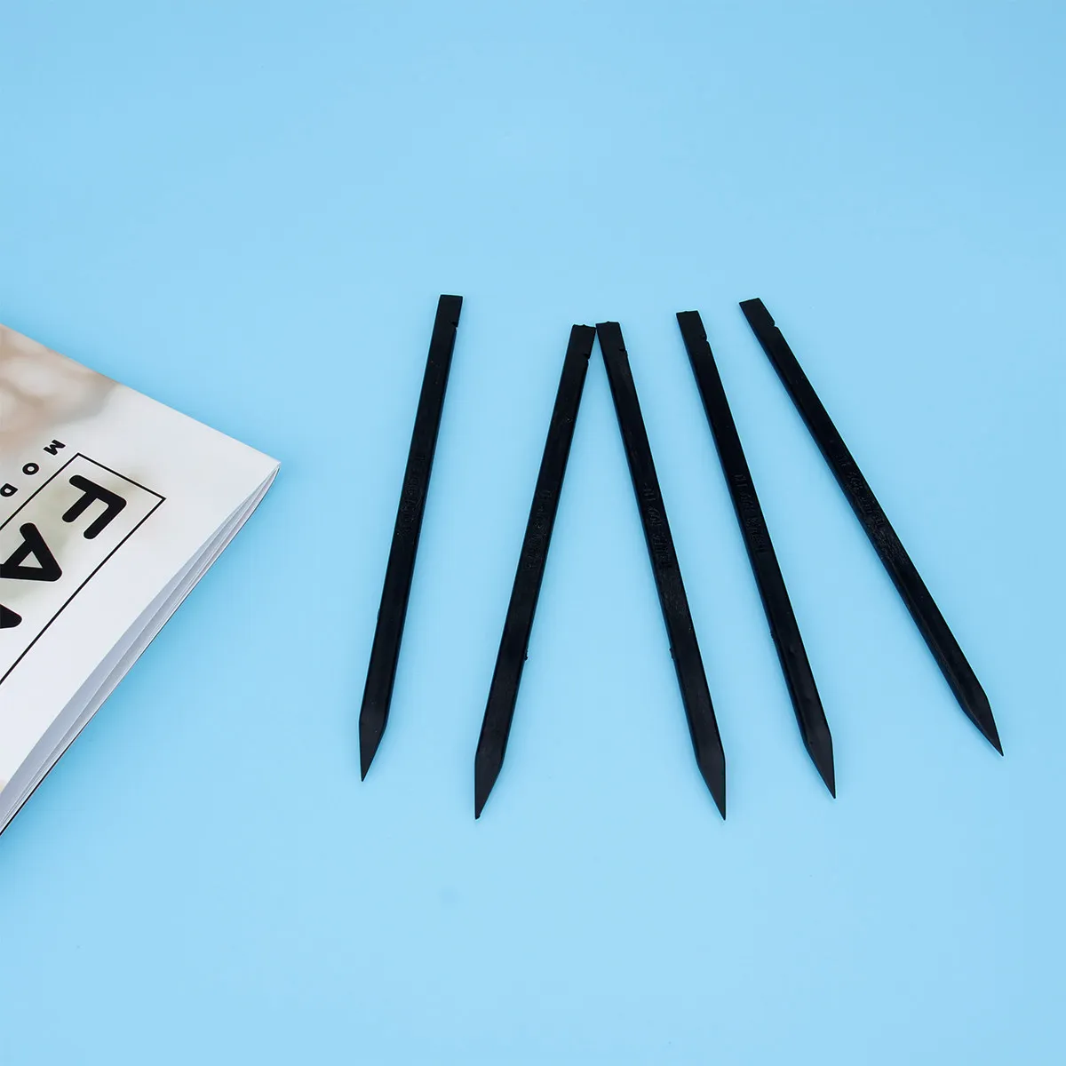 100Pcs Premium Nylon Anti-Static Spudger Tools Set Multi-Purpose Pry Stick for Mobile Phone Tablet Laptop Repair Opening
100Pcs Premium Nylon Anti-Static Spudger Tools Set Multi-Purpose Pry Stick for Mobile Phone Tablet Laptop Repair Opening