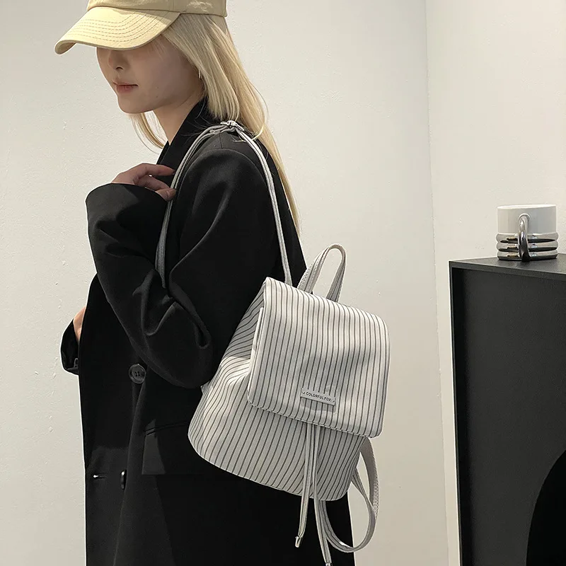Versatile Striped Kids Backpacks for Boy School Bags Cute Backpack Sports Bags Women Travel Bag School Bags Designer Bag Mochila
Versatile Striped Kids Backpacks for Boy School Bags Cute Backpack Sports Bags Women Travel Bag School Bags Designer Bag Mochila