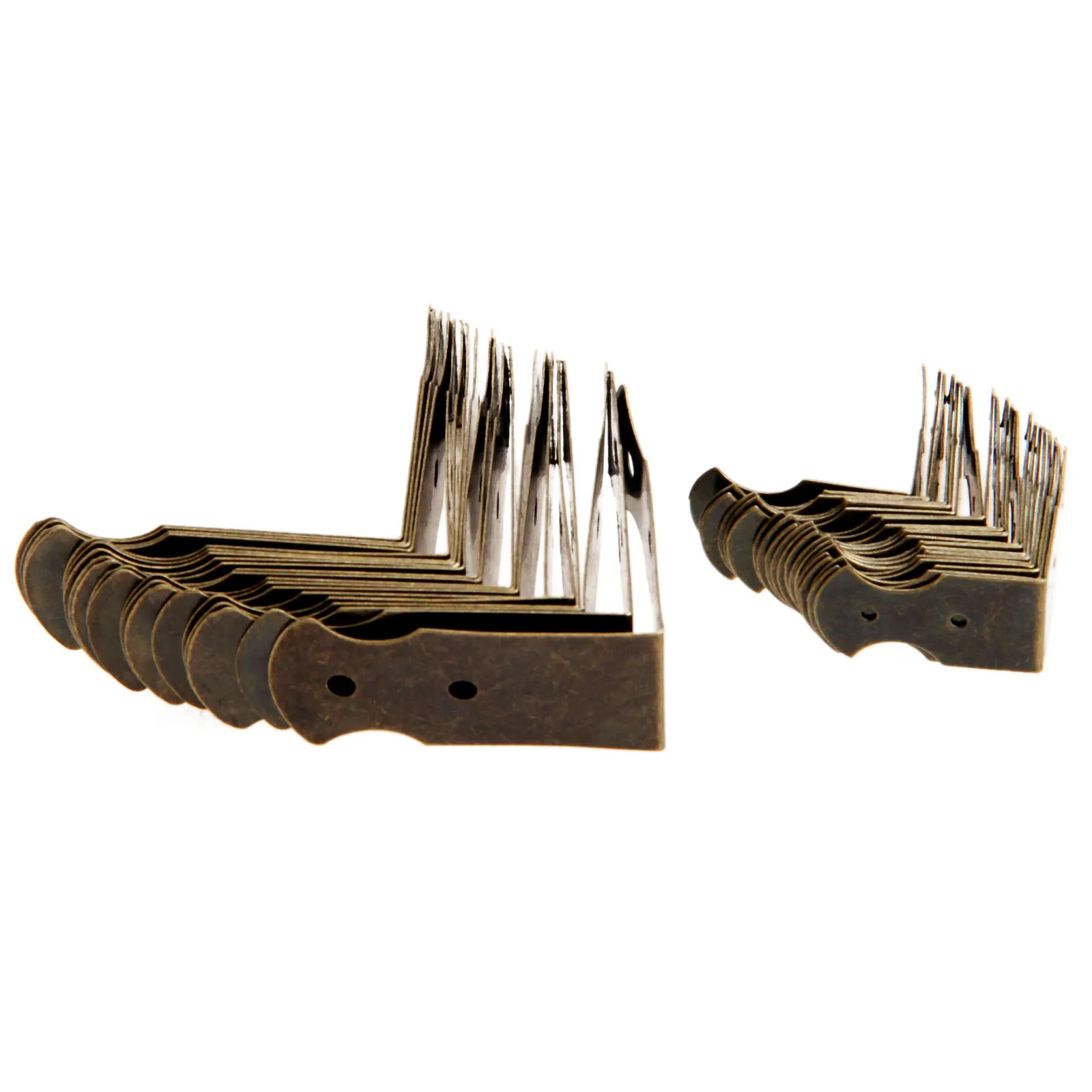 12Pcs Antique Bronze Luggage Case Box Corner Brackets Decorative Furniture Decoration Wooden Case Feet Leg Corner Protector
12Pcs Antique Bronze Luggage Case Box Corner Brackets Decorative Furniture Decoration Wooden Case Feet Leg Corner Protector