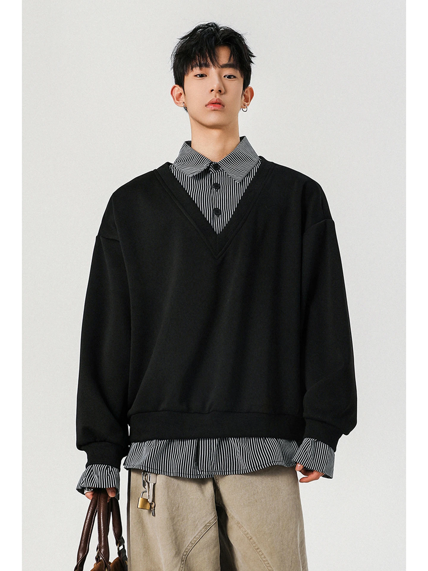 Casual Loose Men's Sweatirt Spring Autumn Plaid Patchwork irt Collar Jaet Youth Leisure Loose Top Wear Resistant Long S...
Casual Loose Men's Sweatirt Spring Autumn Plaid Patchwork irt Collar Jaet Youth Leisure Loose Top Wear Resistant Long S...