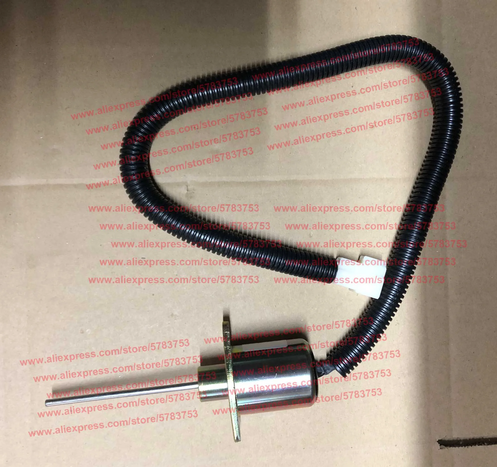 Kubota 17490-60010 Shutdown Solenoid SA-4310-12 , Kubota D905 D1005 D1105 V1205 V1305 V1505 D1703 Engines, Bobcat V2203 V3800
Kubota 17490-60010 Shutdown Solenoid SA-4310-12 , Kubota D905 D1005 D1105 V1205 V1305 V1505 D1703 Engines, Bobcat V2203 V3800