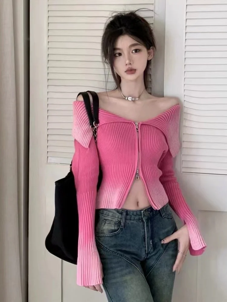 New Autumn/Winter Vertical Stripe Double Zipper Knitted Long Sleeve Sweater Female Sexy Spicy Girl Off Shoulder Thin Short Top
New Autumn/Winter Vertical Stripe Double Zipper Knitted Long Sleeve Sweater Female Sexy Spicy Girl Off Shoulder Thin Short Top