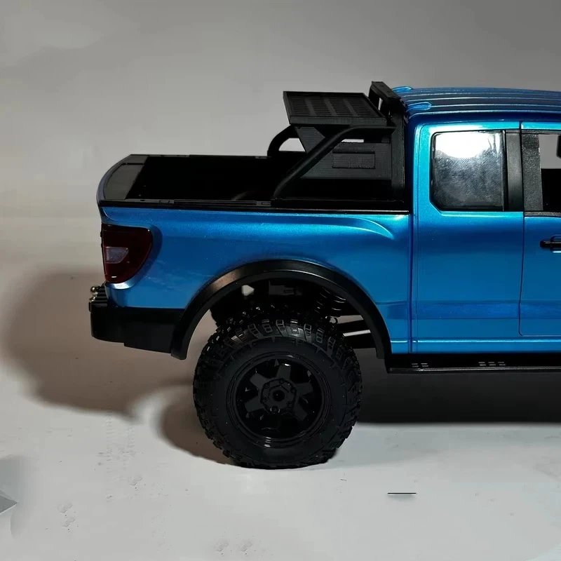 Hongxing Rc Car Rear Roll Bar Rack 1/12 Scale For F150 Simulation Trunk Upgrade Parts Modified Accessory For Rc Crawler Truck
Hongxing Rc Car Rear Roll Bar Rack 1/12 Scale For F150 Simulation Trunk Upgrade Parts Modified Accessory For Rc Crawler Truck