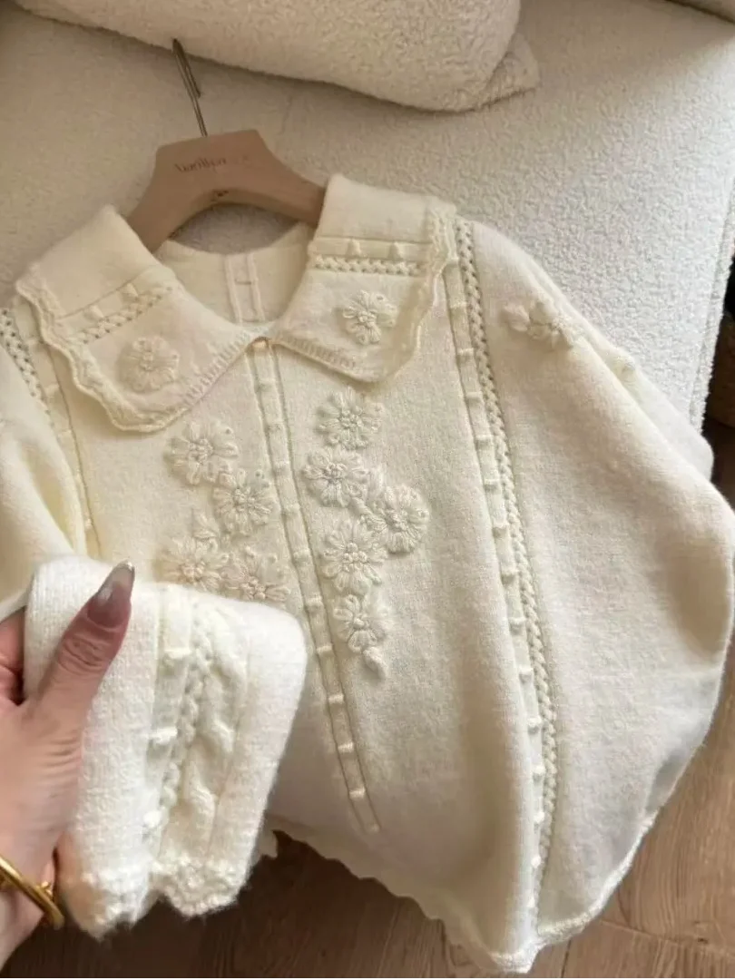 Handmade Embroidered Doll Collar Knitted Sweater Soft Cozy Versatile Overhead Sweatirt Women's Faion Gentle Sle Long Sl...
Handmade Embroidered Doll Collar Knitted Sweater Soft Cozy Versatile Overhead Sweatirt Women's Faion Gentle Sle Long Sl...