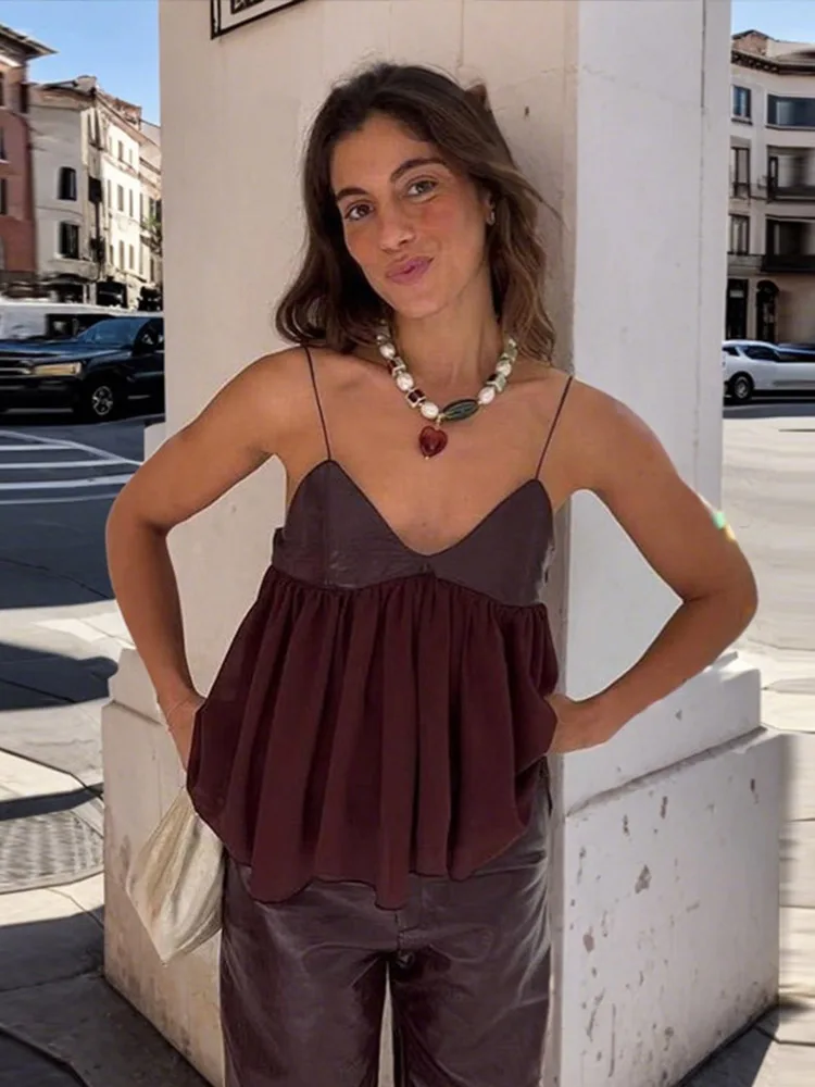 PU Leather Patchwork Halter Top Female V-Neck Backless Vest Pleated Loose Casual Camisole Lady Beach Bikini Suspender Waistcoat
PU Leather Patchwork Halter Top Female V-Neck Backless Vest Pleated Loose Casual Camisole Lady Beach Bikini Suspender Waistcoat