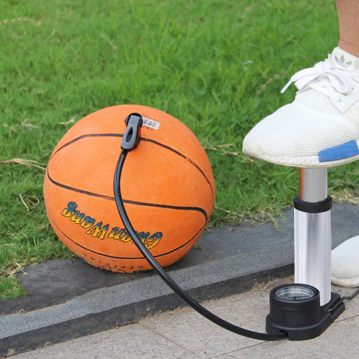 Portable Air Pump Inflator Tire Bicycle Foot Pump Mini Size 2in1 Gas Nozzle Kits Aluminum Durable Valve AntiSlip Pedals Inflate 
Portable Air Pump Inflator Tire Bicycle Foot Pump Mini Size 2in1 Gas Nozzle Kits Aluminum Durable Valve AntiSlip Pedals Inflate