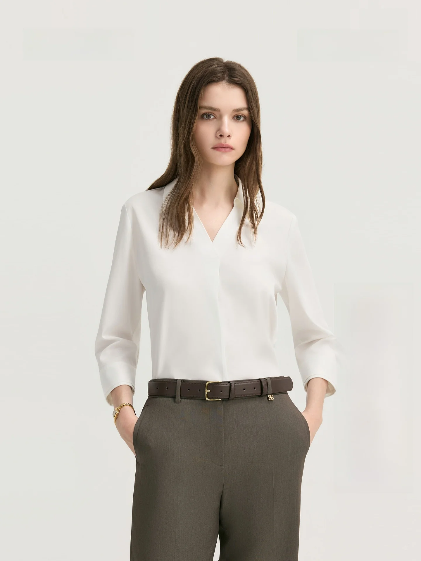 PRICH Casual Chic V-Neck Pure Color 7/8 Sleeve Shirt Women's Loose Commute Top Autumn New Style Simple Straight Cut Polyester...
PRICH Casual Chic V-Neck Pure Color 7/8 Sleeve Shirt Women's Loose Commute Top Autumn New Style Simple Straight Cut Polyester...