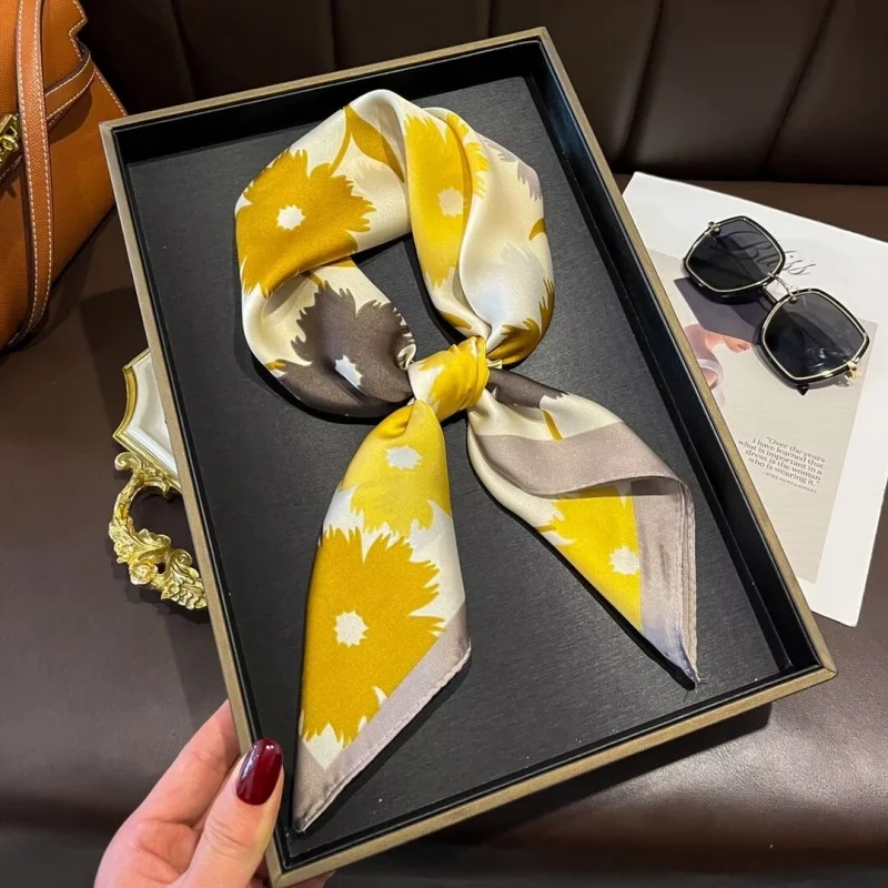 Fashion Silk Scarf Square Turban Female Hijab Bandana Headscarf Neckerchief Shawl Handkerchief Headband Luxury Print Wraps
Fashion Silk Scarf Square Turban Female Hijab Bandana Headscarf Neckerchief Shawl Handkerchief Headband Luxury Print Wraps