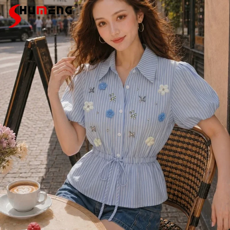 Women's 2026 New Waist-tight Comfort Tops Fashion Three-dimensional Flower Short Sleeve Shirts Feminine Stylish Diamond Shirts
Women's 2026 New Waist-tight Comfort Tops Fashion Three-dimensional Flower Short Sleeve Shirts Feminine Stylish Diamond Shirts