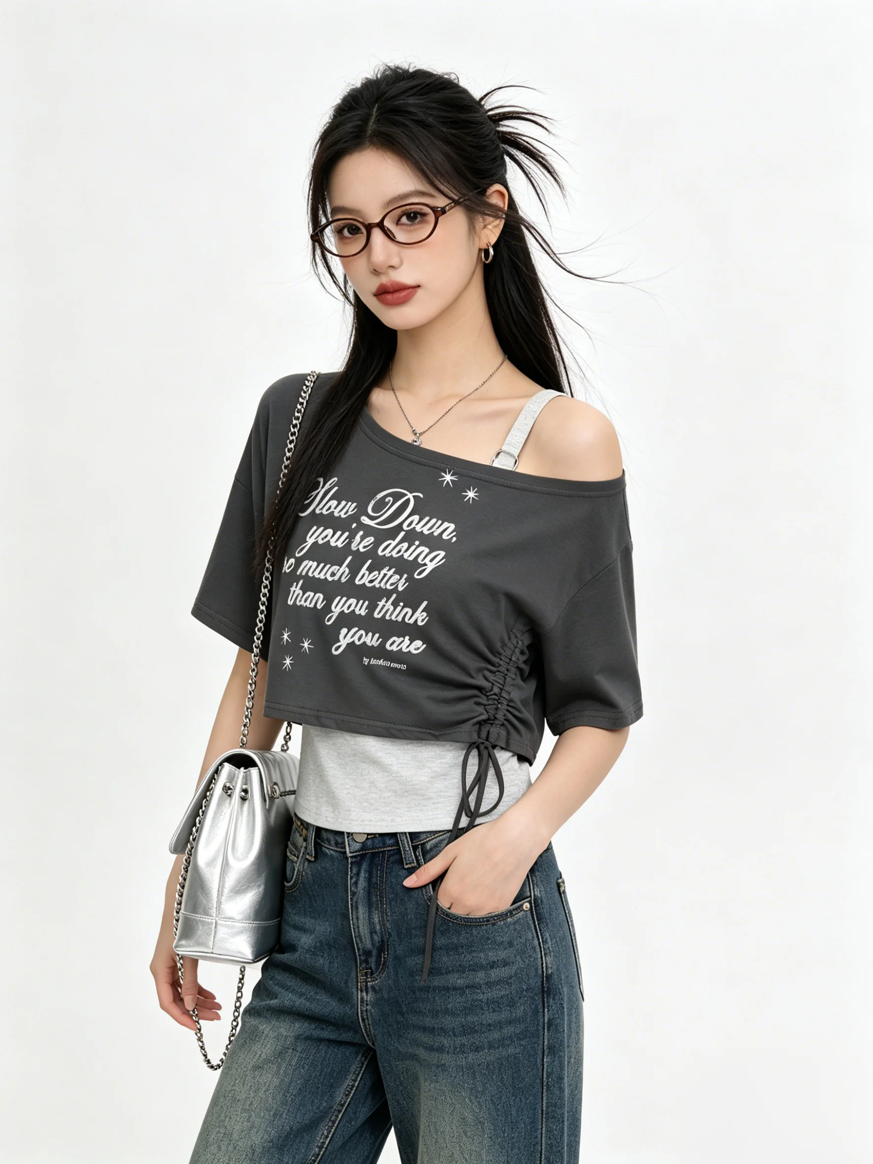 American Retro Letter Print Summer Age Reduction Neck Hanging Fake Two-Piece T-Shirt Drawstring Short Waist Exposure Women's ...
American Retro Letter Print Summer Age Reduction Neck Hanging Fake Two-Piece T-Shirt Drawstring Short Waist Exposure Women's ...