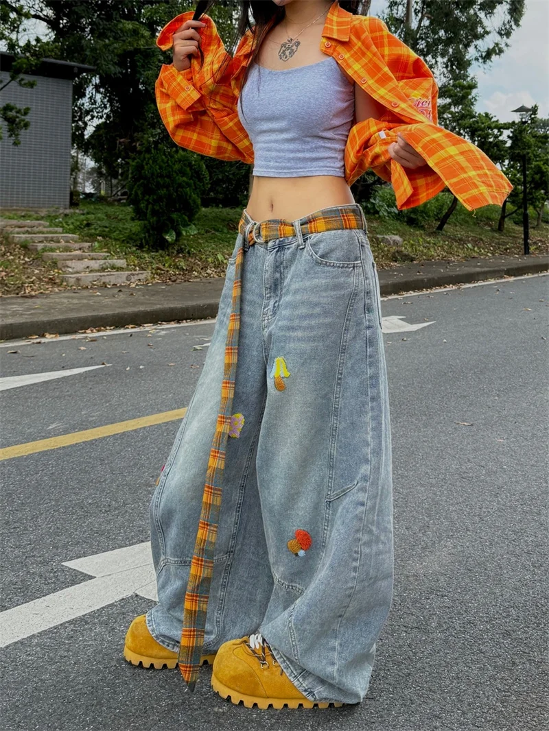 Мужские прямые джинсы с высокой талией, осенние новые расклешенные брюки с вышивкой на полотенце, американские джинсы High Street Cleanfit
Мужские прямые джинсы с высокой талией, осенние новые расклешенные брюки с вышивкой на полотенце, американские джинсы High Street Cleanfit