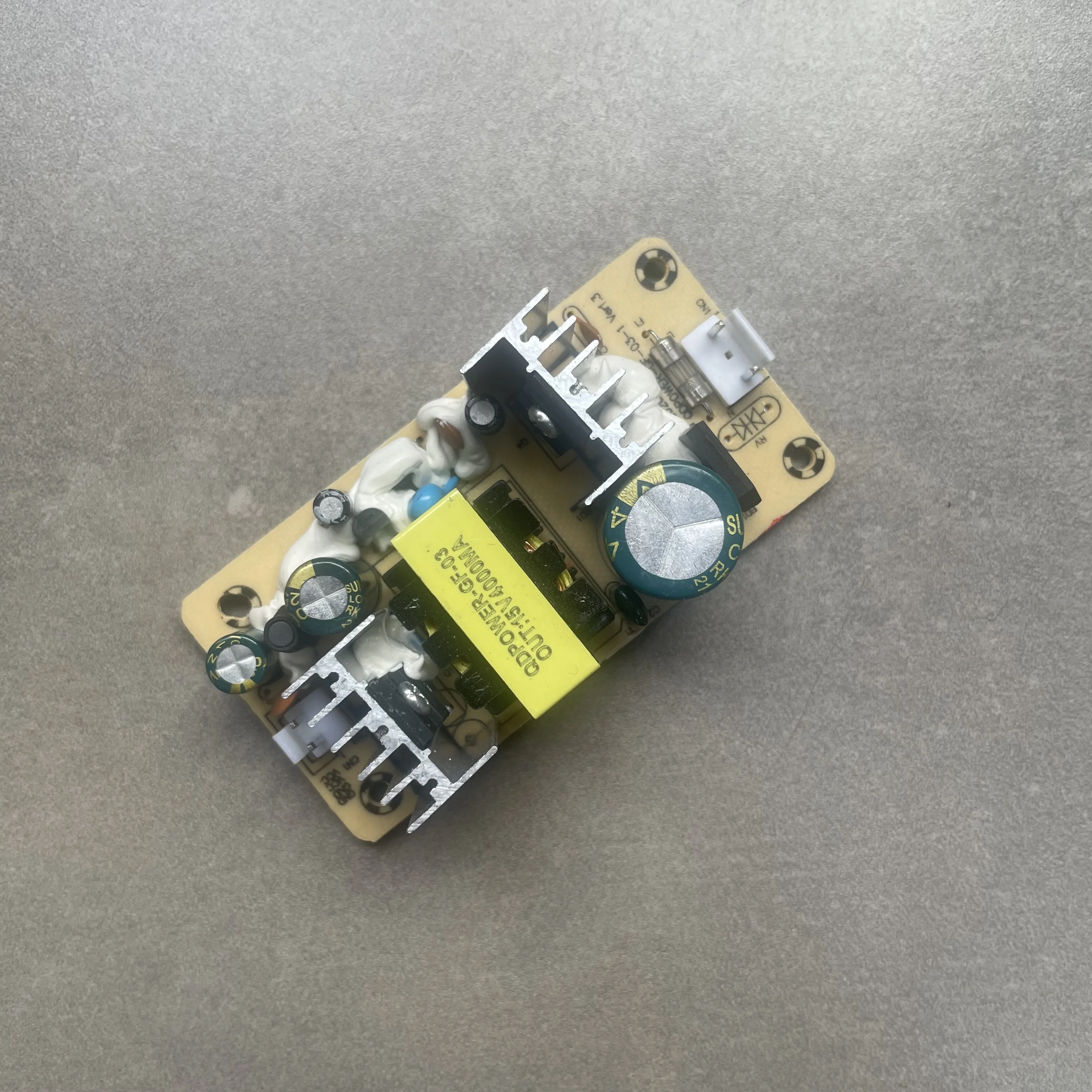 Импульсный источник питания 60 Вт Популярный блок питания 15 В 3 А 15 В 4 А для усилителей
Импульсный источник питания 60 Вт Популярный блок питания 15 В 3 А 15 В 4 А для усилителей