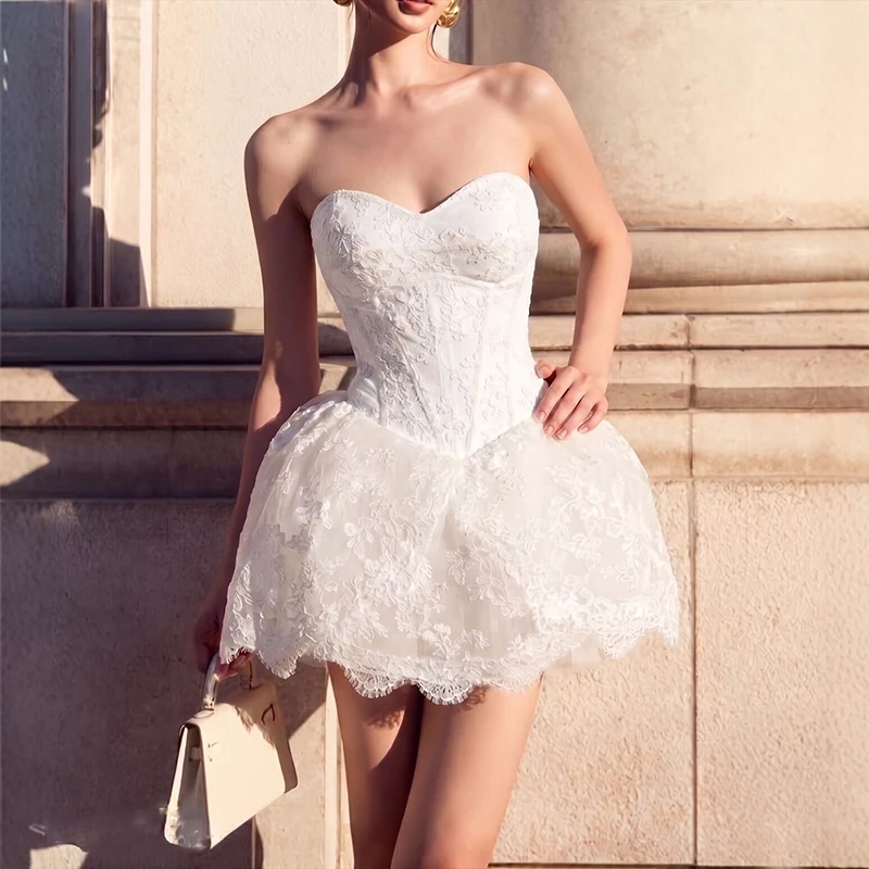 High Quality Embroidery Lace Flower Fish Bone Dresses Spring Women Sleeveless Chest Hugging Dress High Waist Pullover Mini Dress
High Quality Embroidery Lace Flower Fish Bone Dresses Spring Women Sleeveless Chest Hugging Dress High Waist Pullover Mini Dress