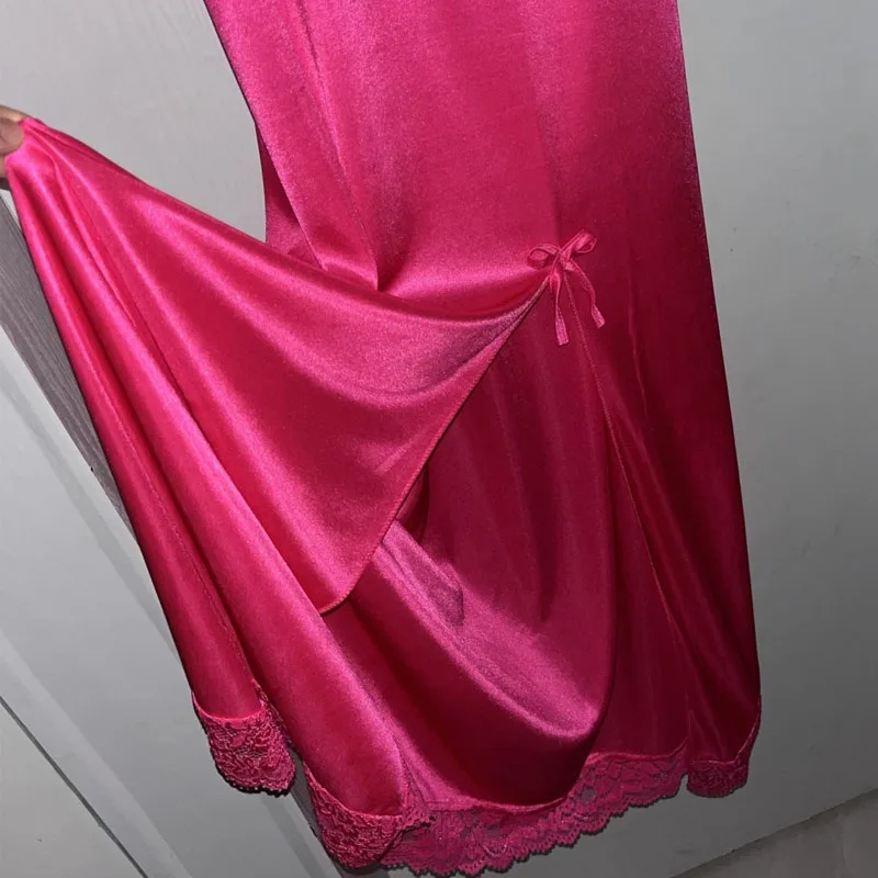 Men Sexy Thin Ice Silk Lace Glossy Long Skirt Sissy Silky touch Maxi Dress Women Sleeveless Night Dress Plus Size Sleeping Robe
Men Sexy Thin Ice Silk Lace Glossy Long Skirt Sissy Silky touch Maxi Dress Women Sleeveless Night Dress Plus Size Sleeping Robe