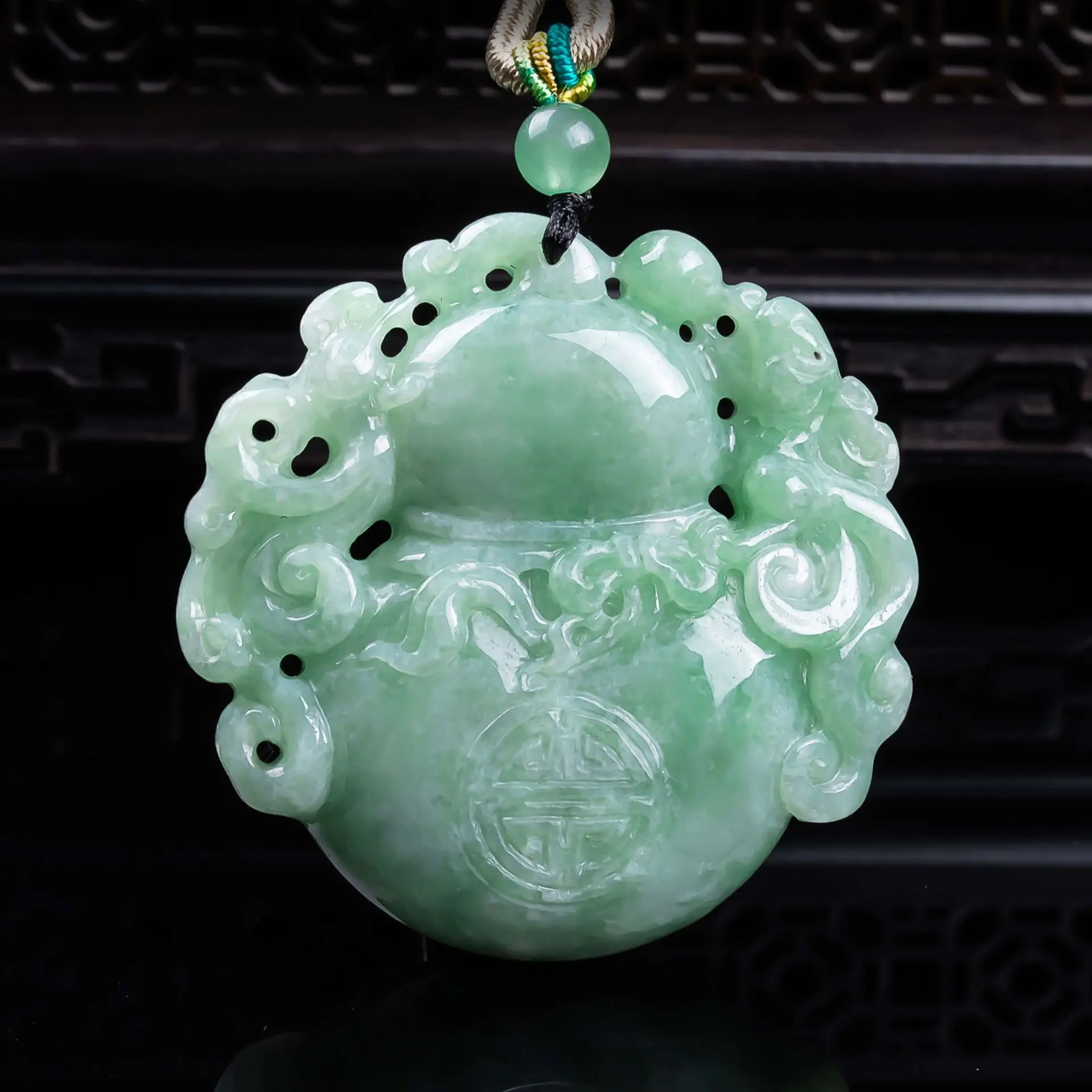 Natural Myanmar Jadeite Gourd Pendant Necklace Talismans Real Jade Charm Carved Amulet Jewelry Vintage Gifts for Women
Natural Myanmar Jadeite Gourd Pendant Necklace Talismans Real Jade Charm Carved Amulet Jewelry Vintage Gifts for Women