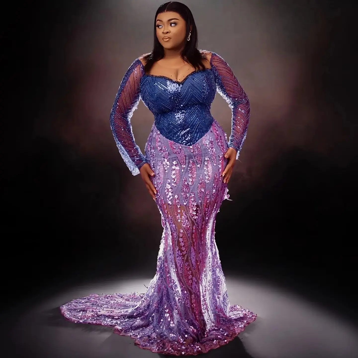 Пышное вечернее платье фиолетового цвета в стиле русалки, расшитое кружевом и бисером, с прозрачным вырезом на шее, для выпускного вечера, торжественного мероприятия, второго приема, дня рождения, помолвки
Пышное вечернее платье фиолетового цвета в стиле русалки, расшитое кружевом и бисером, с прозрачным вырезом на шее, для выпускного вечера, торжественного мероприятия, второго приема, дня рождения, помолвки