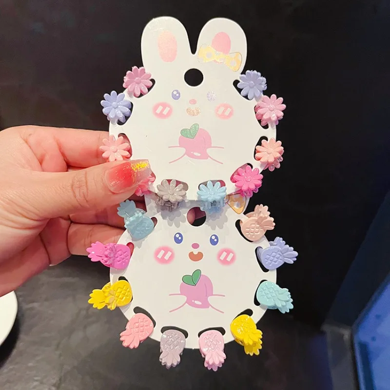 Mini Claw Clips Set 10PCS Bunny Strawberry Crown Star for Toddler Girls Summer Cute Non-Damaging Soft Fringe Hair Barrettes New
Mini Claw Clips Set 10PCS Bunny Strawberry Crown Star for Toddler Girls Summer Cute Non-Damaging Soft Fringe Hair Barrettes New