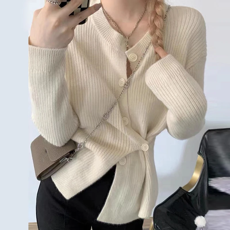 New Casual Solid Irregular Design Style Single Breasted Knitted Top Knitwear O-neck Long Sleeved Women's Cardigan Sweater
New Casual Solid Irregular Design Style Single Breasted Knitted Top Knitwear O-neck Long Sleeved Women's Cardigan Sweater