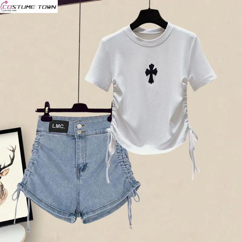Large Women's Summer Set 2024 New Fashion Age Reducing Drawstring Top High Waist Denim Shorts Two-piece Set
Large Women's Summer Set 2024 New Fashion Age Reducing Drawstring Top High Waist Denim Shorts Two-piece Set