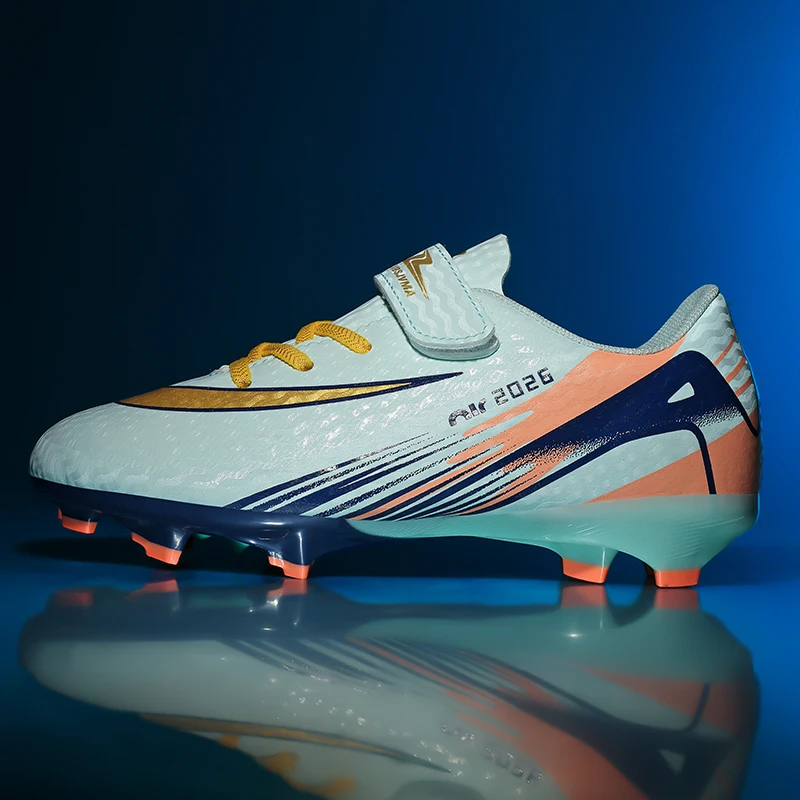 New low-top soccer shoes with long studs for teenagers and students, suitable for boys and girls, stylish, high durability, tren
New low-top soccer shoes with long studs for teenagers and students, suitable for boys and girls, stylish, high durability, tren
