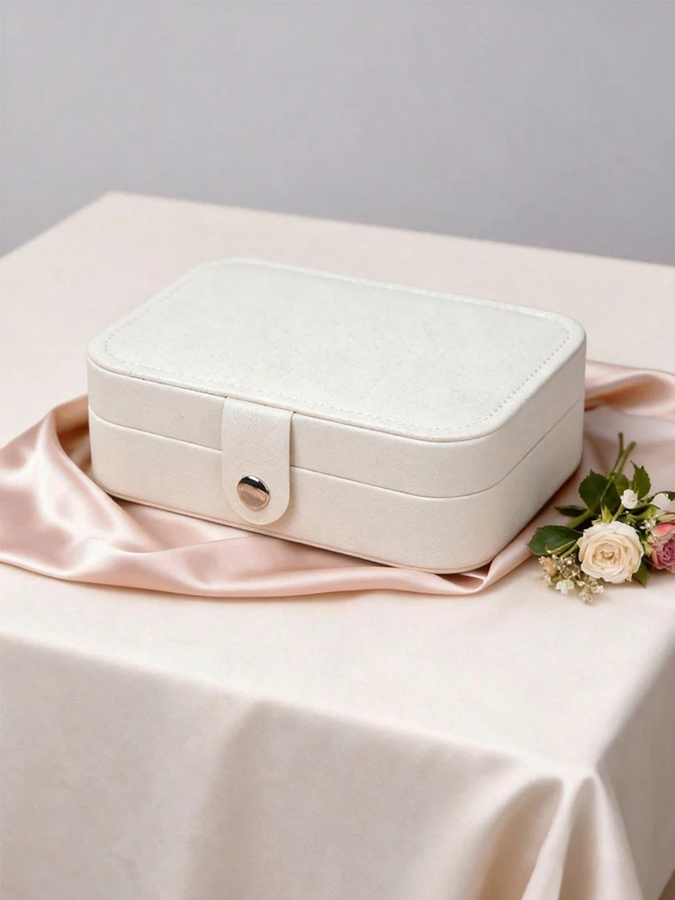 Portable Jewelry Storage Box Travel Organizer Jewelry Case Leather Storage Earrings Necklace Ring Jewelry Organizer Display
Portable Jewelry Storage Box Travel Organizer Jewelry Case Leather Storage Earrings Necklace Ring Jewelry Organizer Display