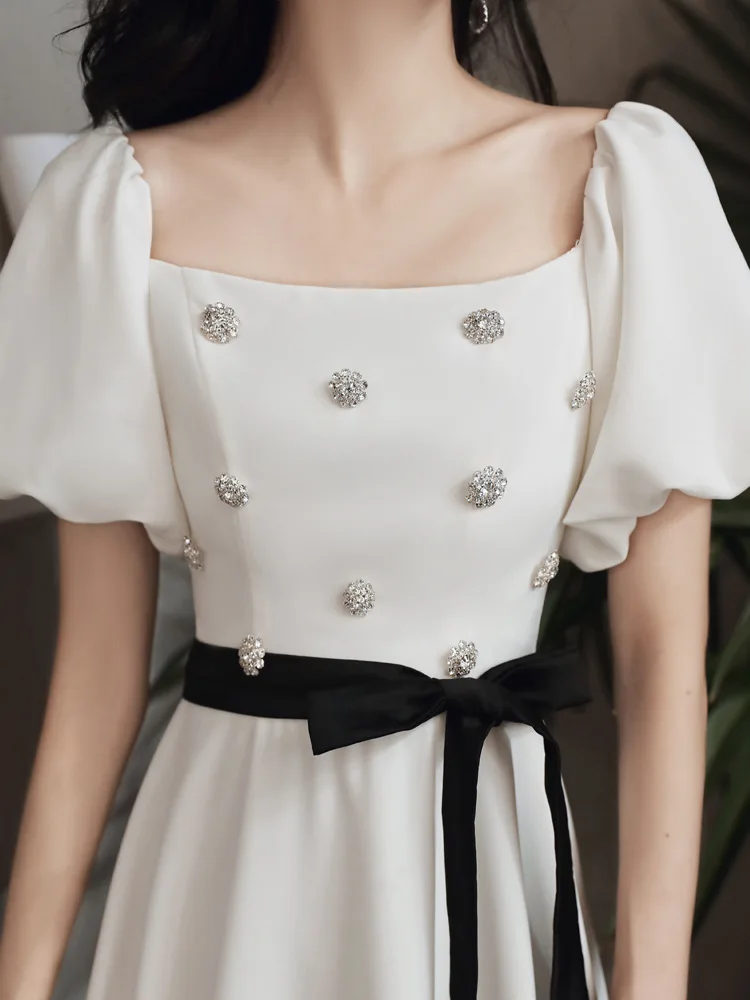 White French Banquet Evening Dress Female 2022 New Exquisite Beaded Square Neck Short Sleeve Backless A-line Birthday Dresses
White French Banquet Evening Dress Female 2022 New Exquisite Beaded Square Neck Short Sleeve Backless A-line Birthday Dresses