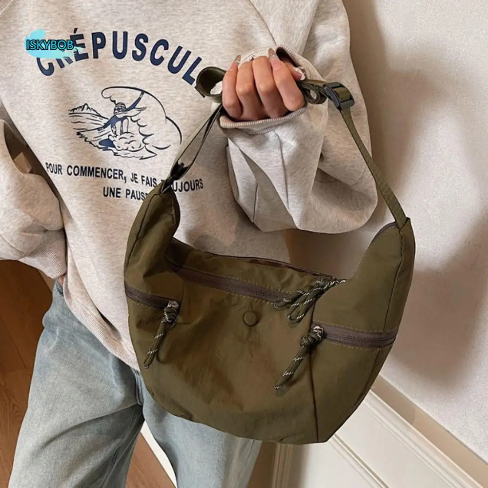 Large Capacity Nylon Dumpling Bag Solid Color Multiple Pockets Casual Crossbody Bag Japanese Style Purse Sports Shoulder Bag
Large Capacity Nylon Dumpling Bag Solid Color Multiple Pockets Casual Crossbody Bag Japanese Style Purse Sports Shoulder Bag
