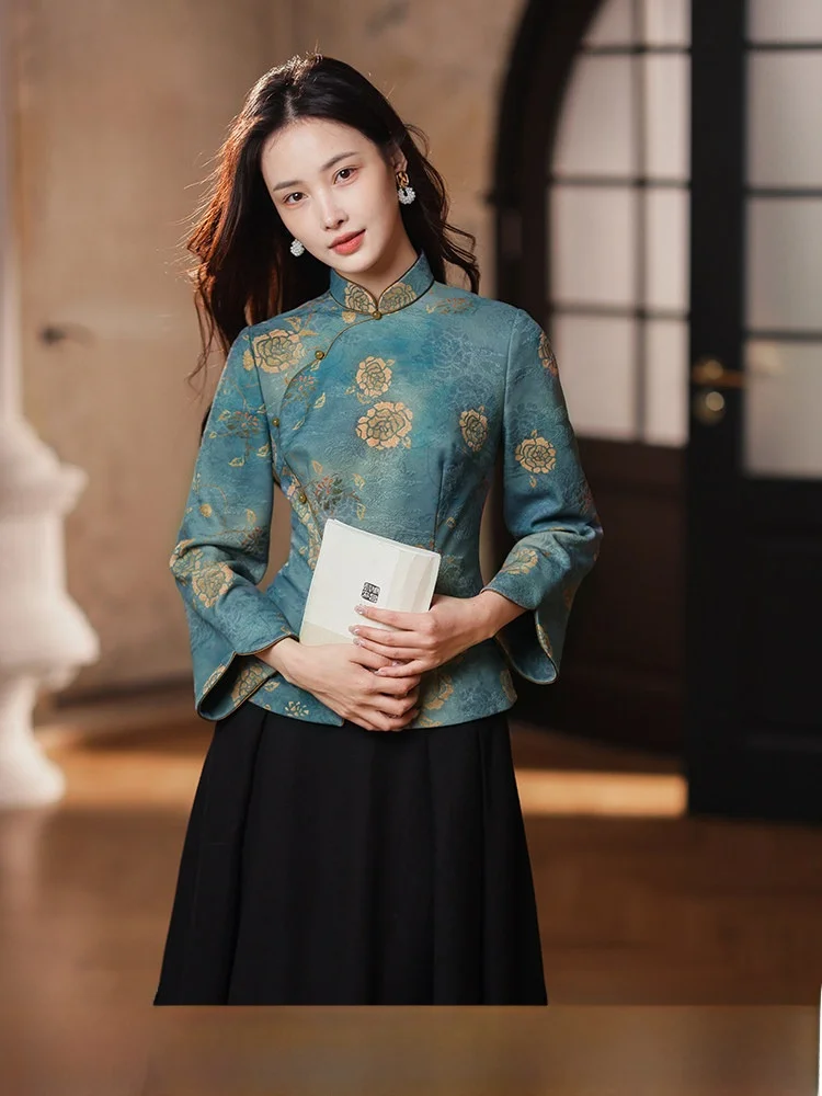 E.Beau Red Face LuoYu Knitted Floral Embroidery Fabric Sle Women's Top New Autumn Winter Collection Long Sve
E.Beau Red Face LuoYu Knitted Floral Embroidery Fabric Sle Women's Top New Autumn Winter Collection Long Sve