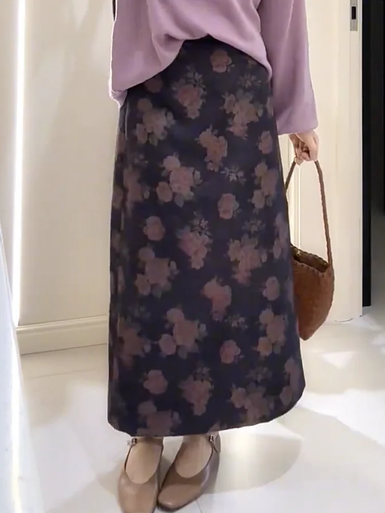 Новая осенне-зимняя повседневная юбка А-силуэта в стиле ретро с цветочным принтом, прямая, приталенная, в корейском стиле, для офиса и на каждый день
Новая осенне-зимняя повседневная юбка А-силуэта в стиле ретро с цветочным принтом, прямая, приталенная, в корейском стиле, для офиса и на каждый день