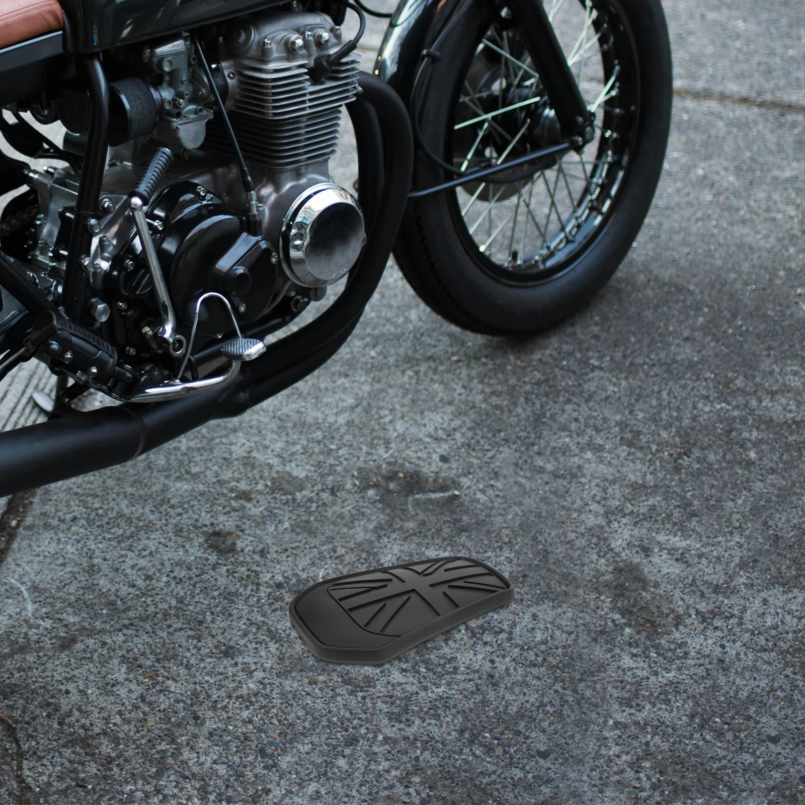 Anti-Slip Motorcycle Tank Pad Protector Jack Design Scratch-Resistant Durable Fuel Tank Sticker Easy Installation Motorcycle
Anti-Slip Motorcycle Tank Pad Protector Jack Design Scratch-Resistant Durable Fuel Tank Sticker Easy Installation Motorcycle