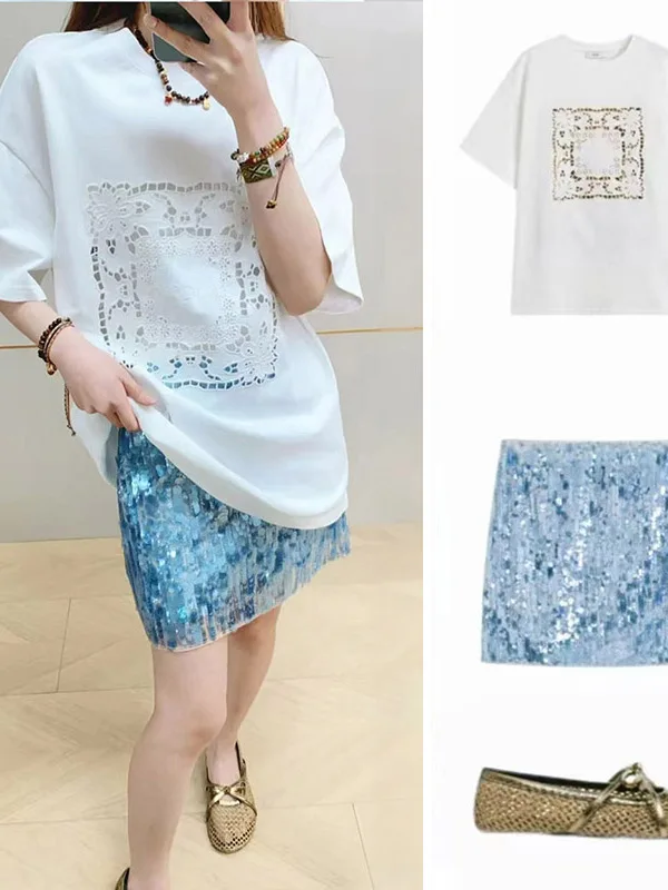Vintage Embroidered Loose round Neck T-Shirt And Half Skirt Women's Fashion Set Summer 2026 Bloggers Style Short Sleeve
Vintage Embroidered Loose round Neck T-Shirt And Half Skirt Women's Fashion Set Summer 2026 Bloggers Style Short Sleeve
