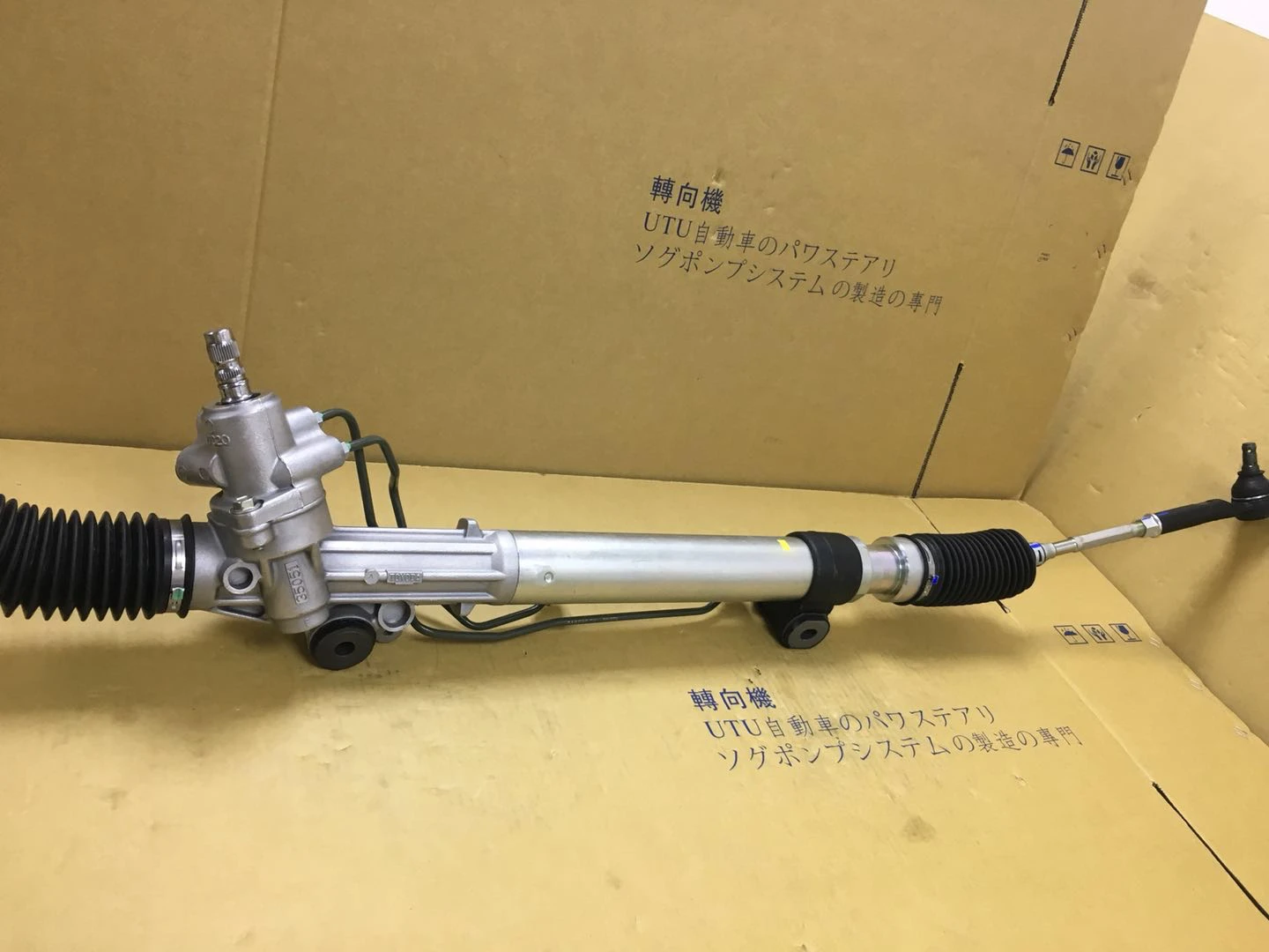 Подходит для Toyota overbearing 4000 Prado 3400475700 Overlord Land Cruiser, рулевая передача в сборе.
Подходит для Toyota overbearing 4000 Prado 3400475700 Overlord Land Cruiser, рулевая передача в сборе.