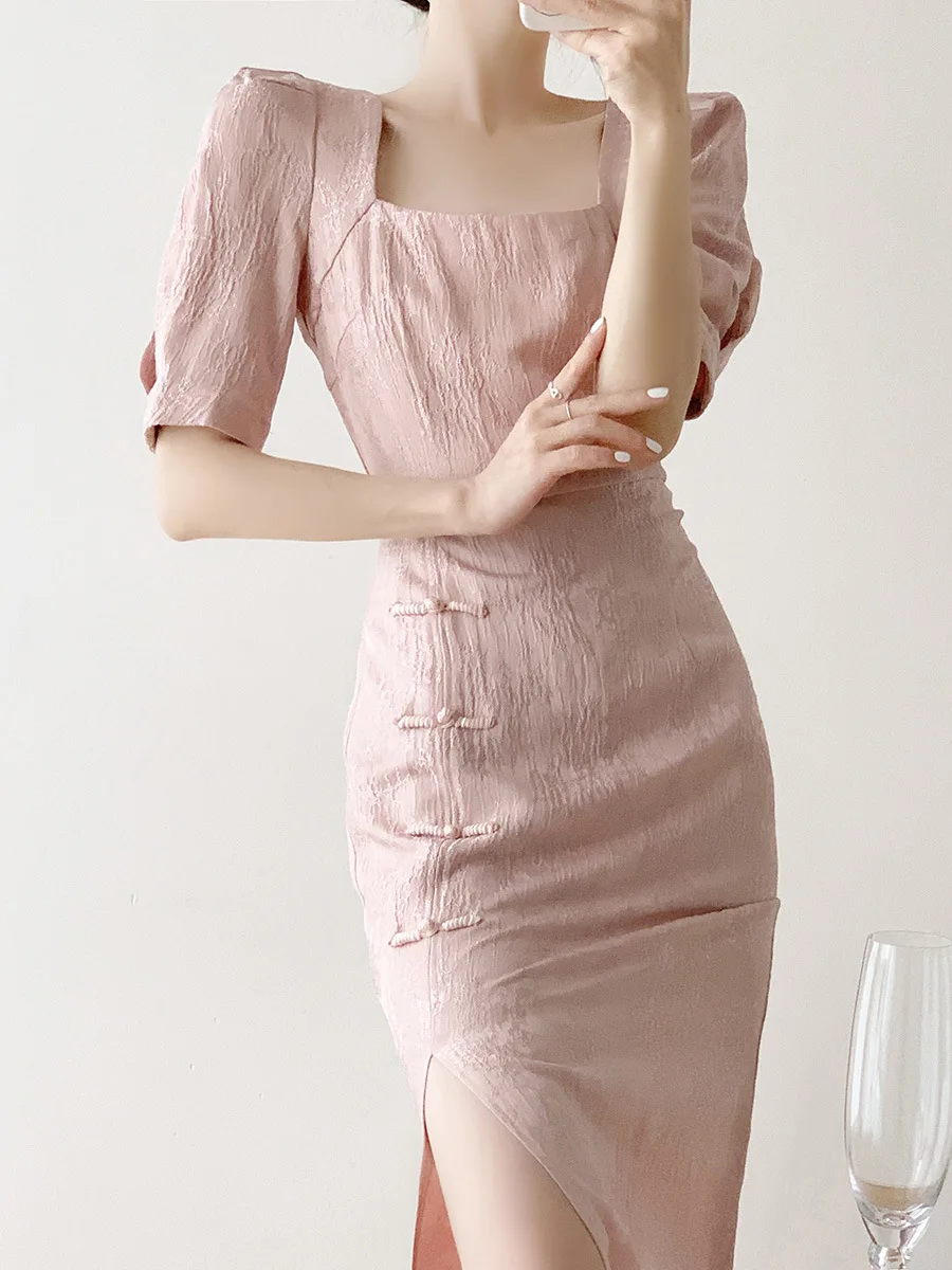 High Quality Pink Women Cheongsam Short Sleeve Slim Vintage Dress Female Sweet Wedding Costume New Chinese Style Dresses
High Quality Pink Women Cheongsam Short Sleeve Slim Vintage Dress Female Sweet Wedding Costume New Chinese Style Dresses