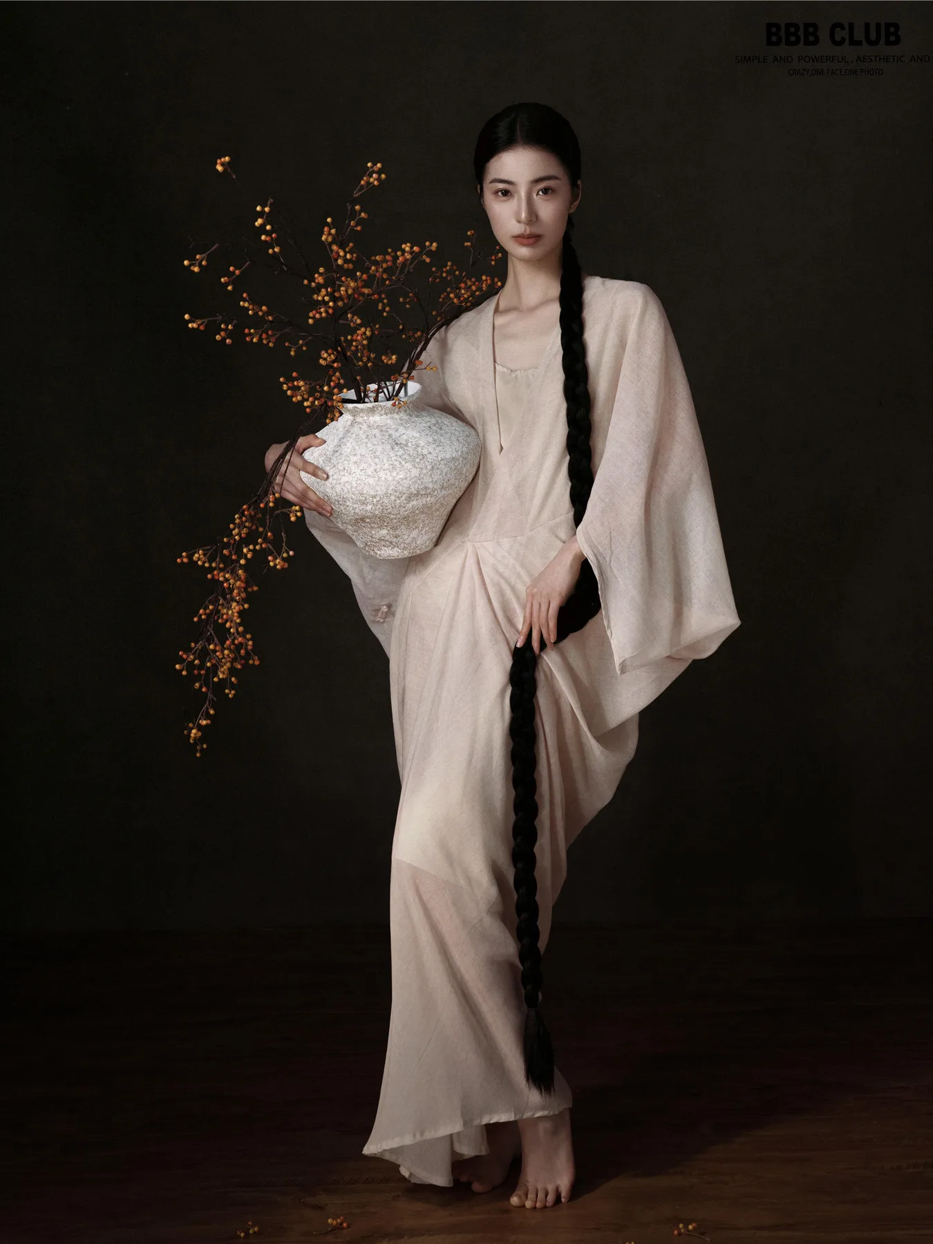 New Chinese Sle Portrait Photoaphy Clothing Cold Tone Zen Art Photo Studio Traditional Chinese Costume Women's Faion
New Chinese Sle Portrait Photoaphy Clothing Cold Tone Zen Art Photo Studio Traditional Chinese Costume Women's Faion