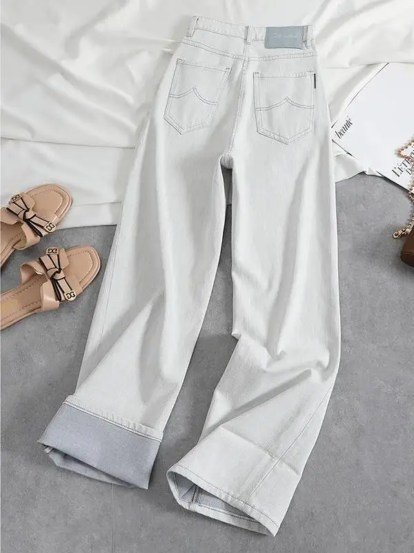 High Waist Wide Leg Embroidered Slim Fit Women's Jeans Casual Style Spring New plus Size Straight Cut Trousers
High Waist Wide Leg Embroidered Slim Fit Women's Jeans Casual Style Spring New plus Size Straight Cut Trousers